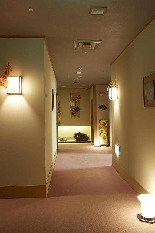 Quincy'S Inn Toyohashi Exterior foto